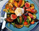 Salade aux courgettes et nectarines rôties