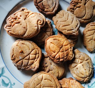 Petits sablés au miel et à la cannelle