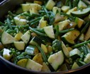 Ajouter tous les légumes dans la poêle. Mélangez.